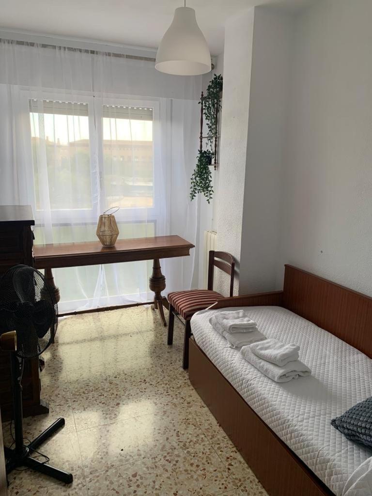 Apartamento Con Vistas Al Pilar Con Aparcamiento Privado Σαραγόσα Εξωτερικό φωτογραφία