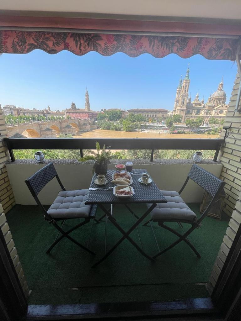 Apartamento Con Vistas Al Pilar Con Aparcamiento Privado Σαραγόσα Εξωτερικό φωτογραφία